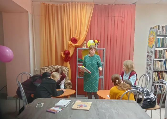 познавательный круиз «У нас единая страна, у нас единая семья»