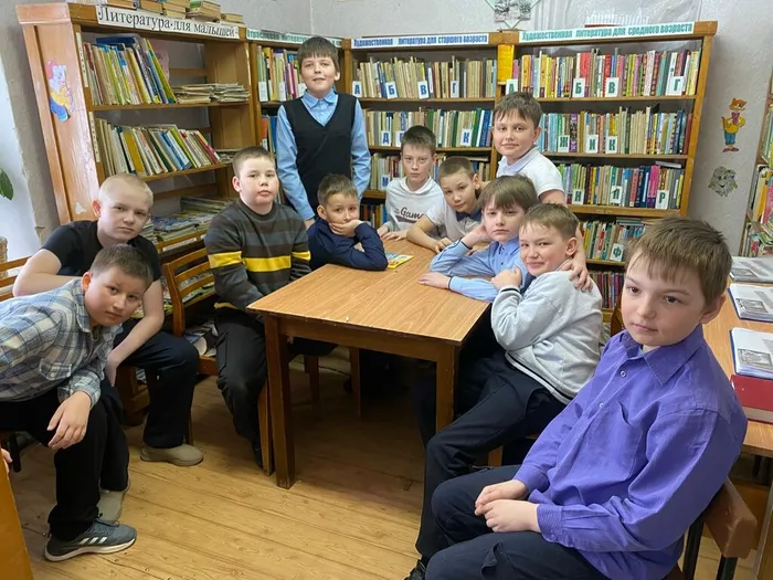 Детям – об Уральском танковом корпусе