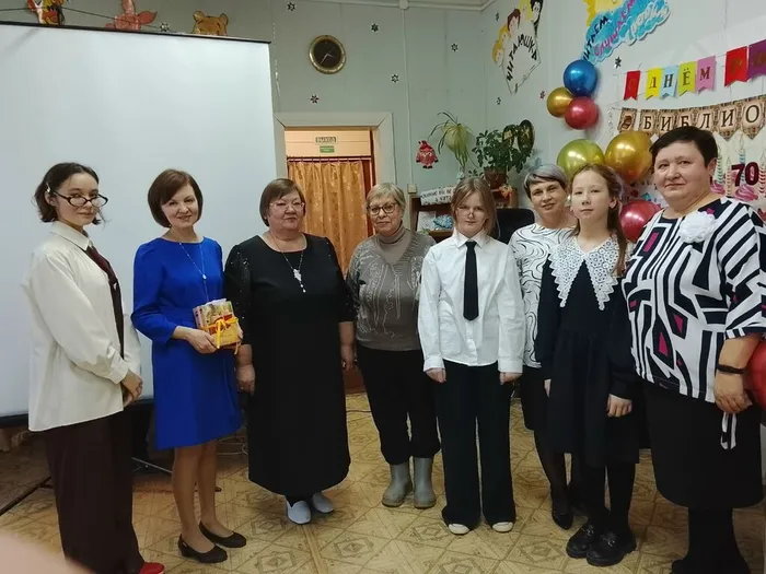 Юбилей Зюкайской библиотеки «Под крышей дома своего...»