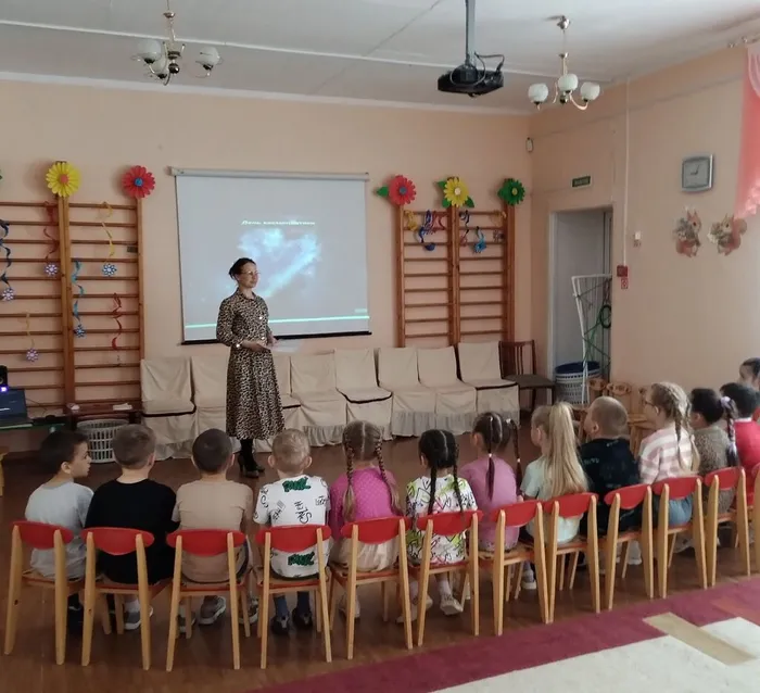 познавательный час «Путешествие сквозь Вселенную»